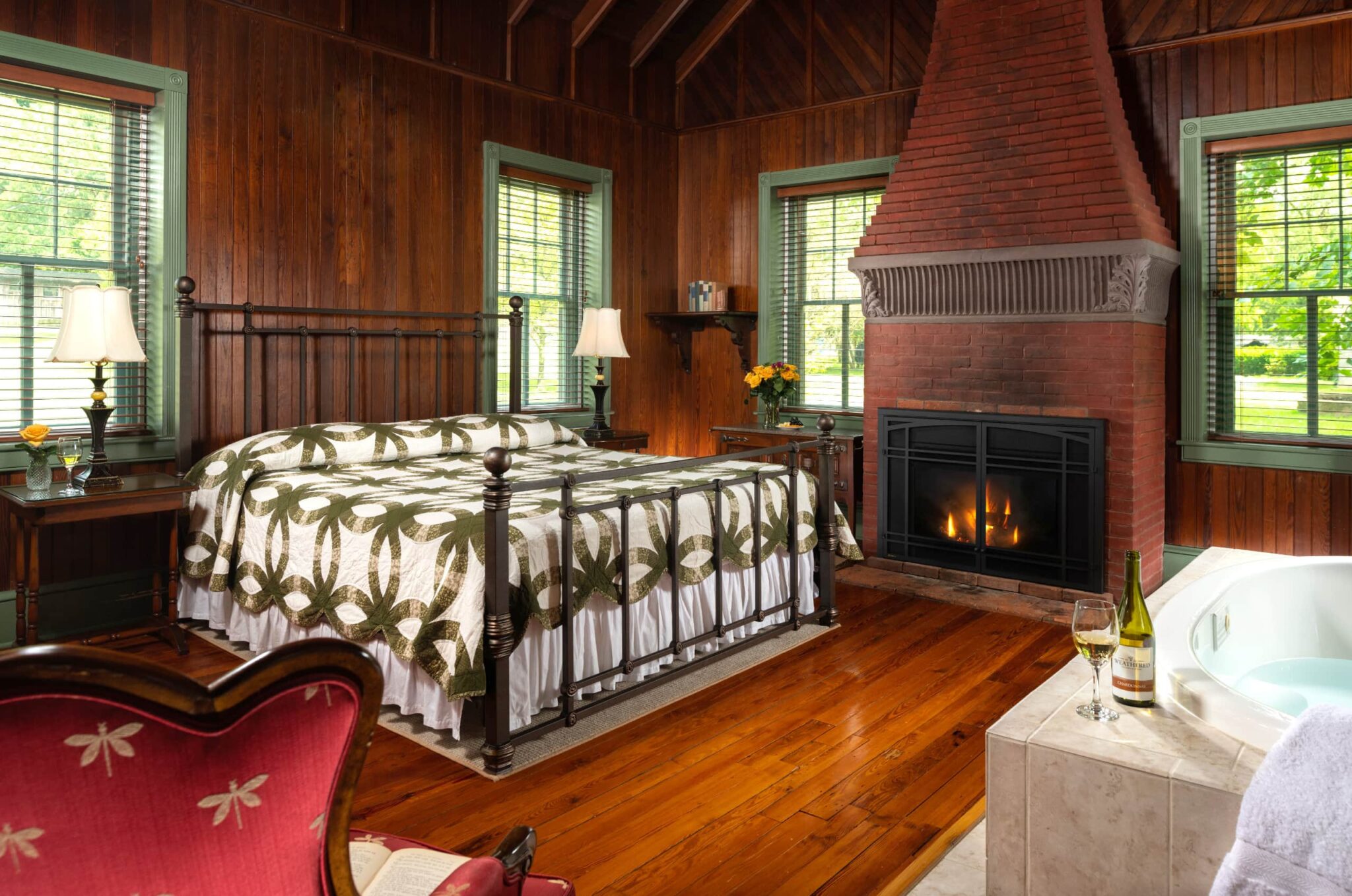 Bed & Breakfast with InRoom Hot Tub & Fireplace in Lancaster, PA The